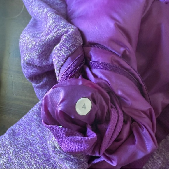Lululemon Down For A Run Jacket - Picture 9 of 16